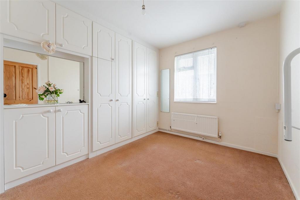 10 Court Ave Yatton BS49 4 EP 1.jpg