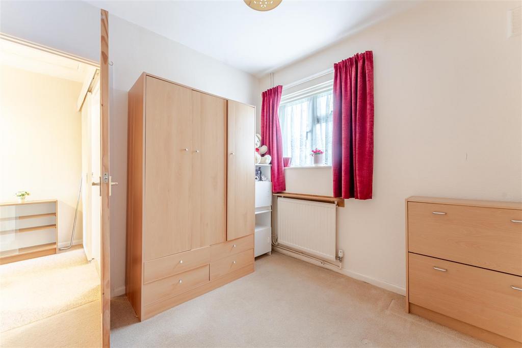 10 Court Ave Yatton BS49 4 EP 8.jpg