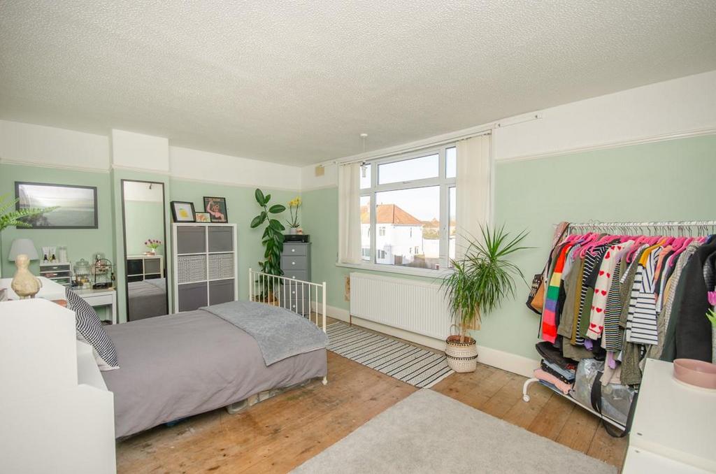 Bedroom one.jpg