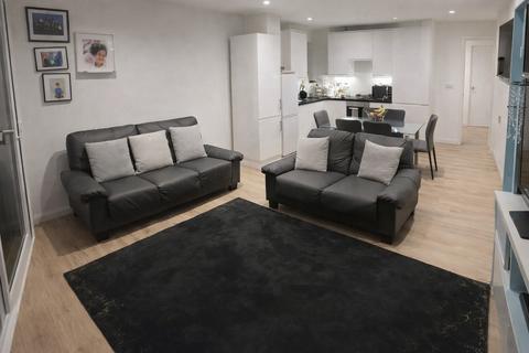 undefined, Long Lane, Uxbridge, UB10