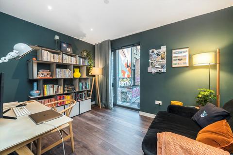 undefined, Wallis Road, London E9