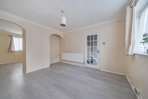 3 bedroom end of terrace house for sale, Brasted Close, London