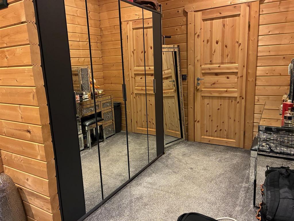 Dressing area.jpg