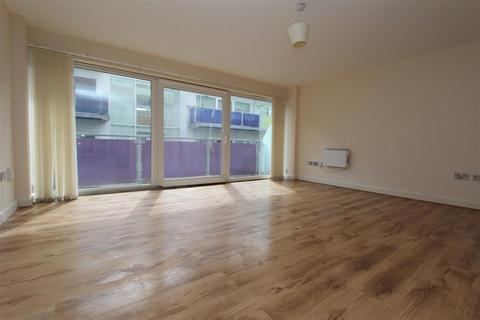 2 bedroom flat for sale, Concord Street, Leeds