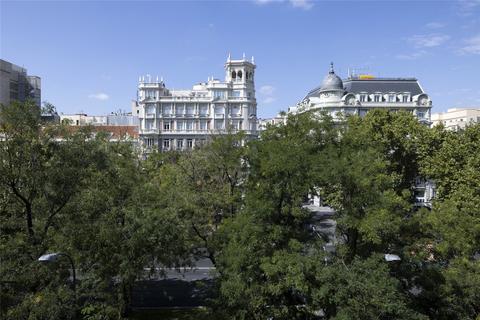 3 bedroom apartment, Luxury renovated Property In Recoletos, Recoletos, Madrid