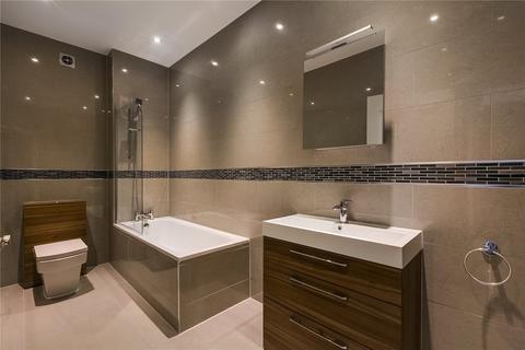 3 bedroom flat to rent, Old Brompton Road, South Kensington, London