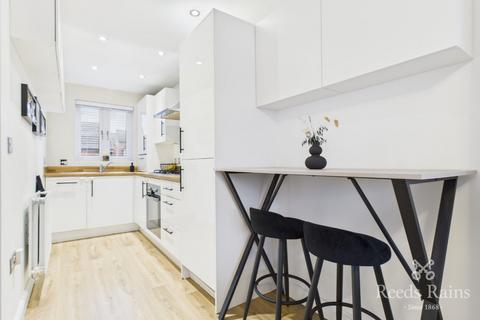 2 bedroom terraced house for sale, Riverside View, West Yorkshire WF10