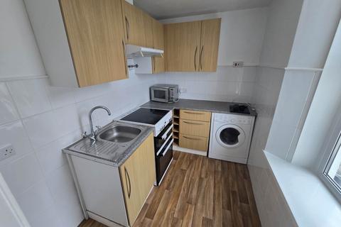1 bedroom flat to rent, Springfield Terrace, Northam