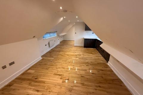 undefined, Bath Road, Reading RG10