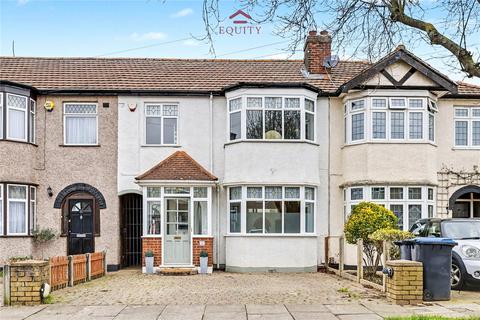 3 bedroom terraced house for sale, Buckingham Close, Enfield, EN1