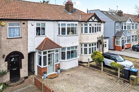 3 bedroom terraced house for sale, Buckingham Close, Enfield, EN1