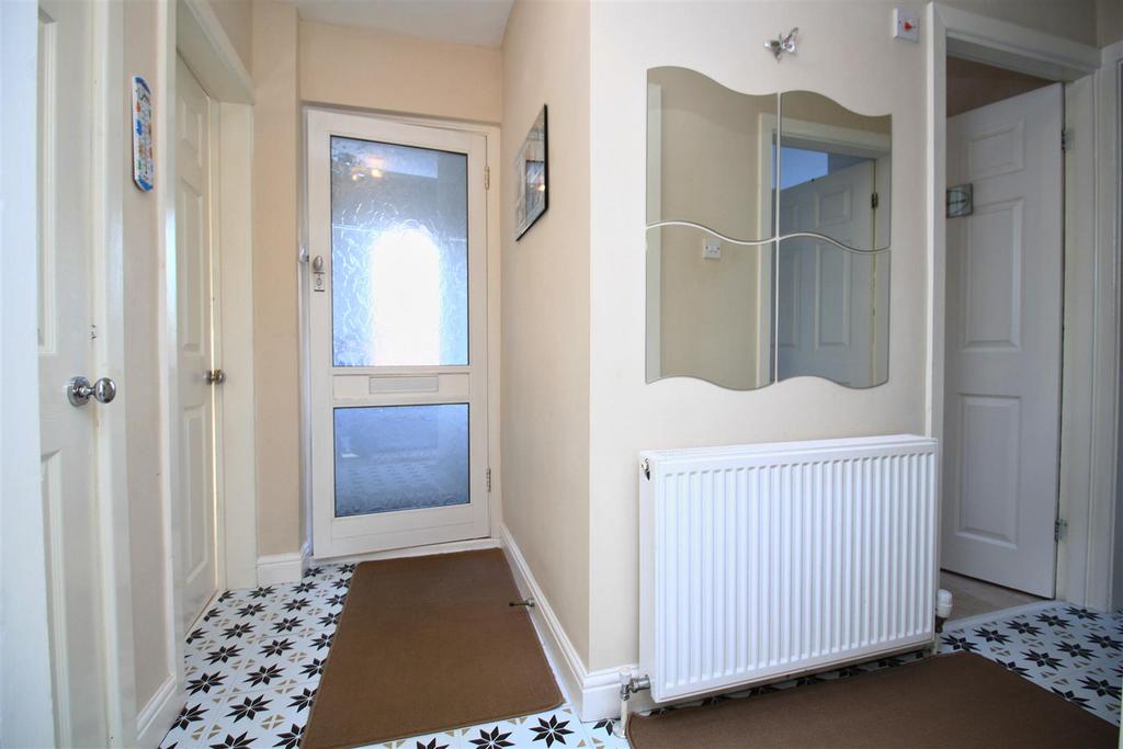Hallway.jpg