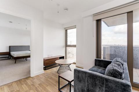 1 bedroom apartment to rent, Apex Gardens, Seven Sisters London N15