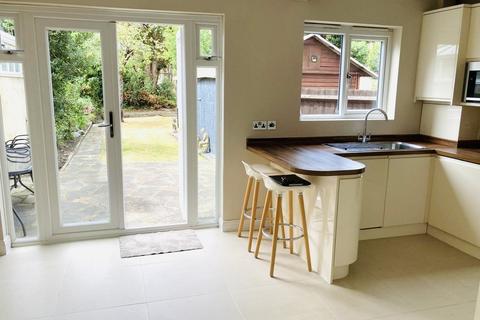 3 bedroom semi-detached house for sale, Axholme Avenue, Edgware HA8