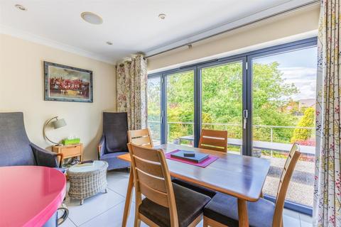 4 bedroom detached house for sale, Cotswold Close, Tredington, CV36