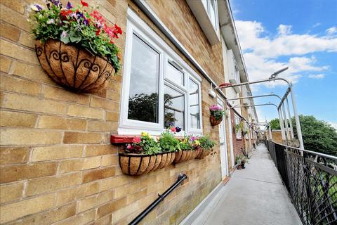 2 bedroom apartment for sale, Park Road, Bedworth CV12