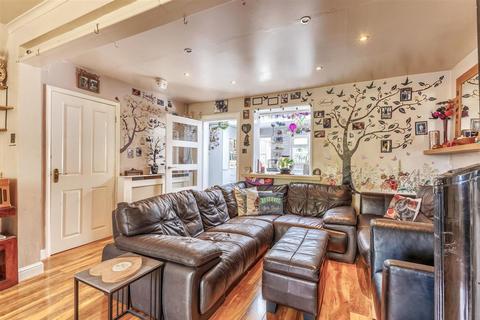 undefined, Main Street, Pershore WR10