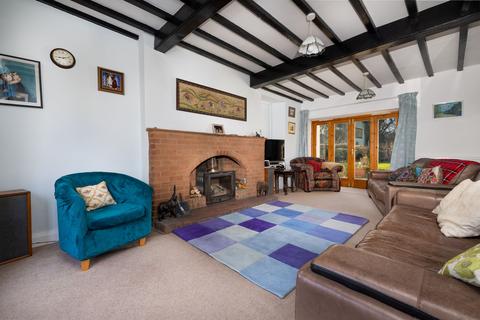 undefined, Main Street, Loughborough LE12