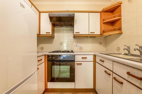 1 bedroom retirement property for sale, Alcester Road, Stratford-Upon-Avon CV37