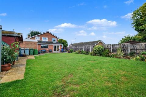 undefined, Latymer Close, Market Harborough LE16