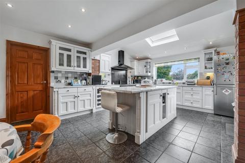 undefined, Latymer Close, Market Harborough LE16