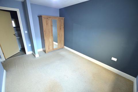 2 bedroom apartment for sale, Manor Gardens Close, Loughborough LE11
