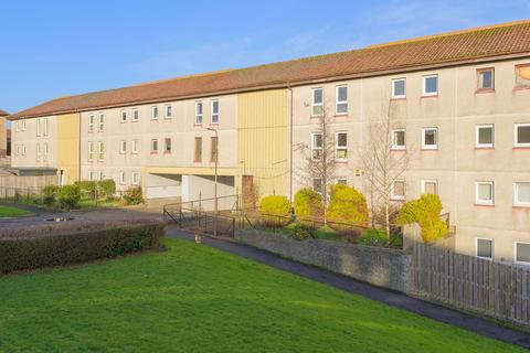undefined, Forth Drive, Livingston