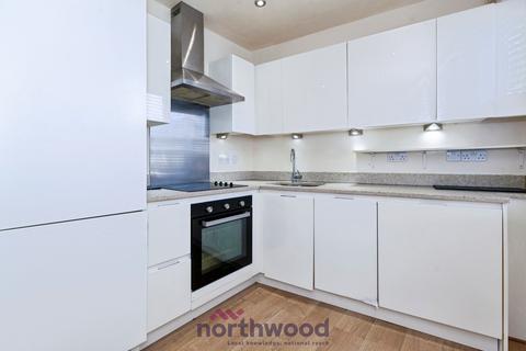 2 bedroom flat to rent, Oxford Road, Windsor, SL4