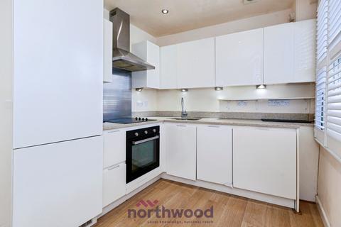 2 bedroom flat to rent, Oxford Road, Windsor, SL4