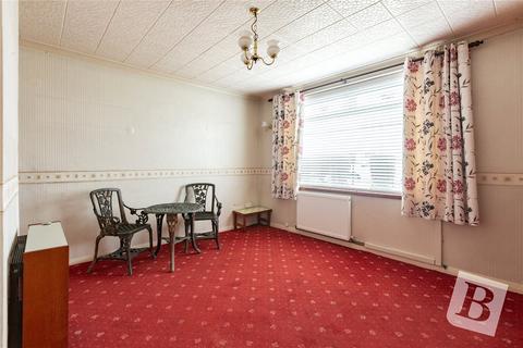 2 bedroom terraced house for sale, Amersham Road, Romford, RM3