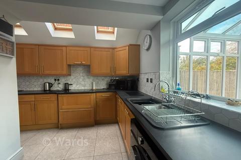 4 bedroom semi-detached house for sale, Old Kent Road, Paddock Wood, Tonbridge, Kent