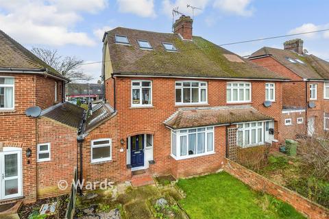 Old Kent Road, Paddock Wood, Tonbridge, Kent