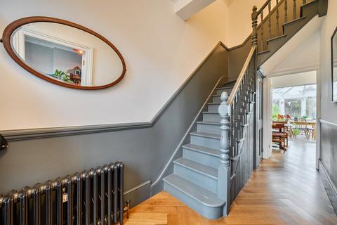 3 bedroom terraced house for sale, Grangehill Road, London