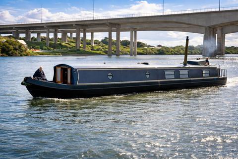1 bedroom houseboat for sale, Vicarage Lane, Hoo ME3