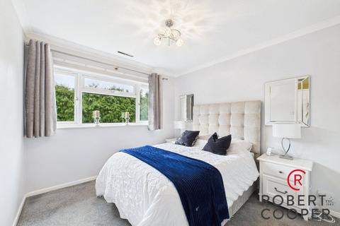 3 bedroom terraced house for sale, Farthings Close, Pinner, HA5