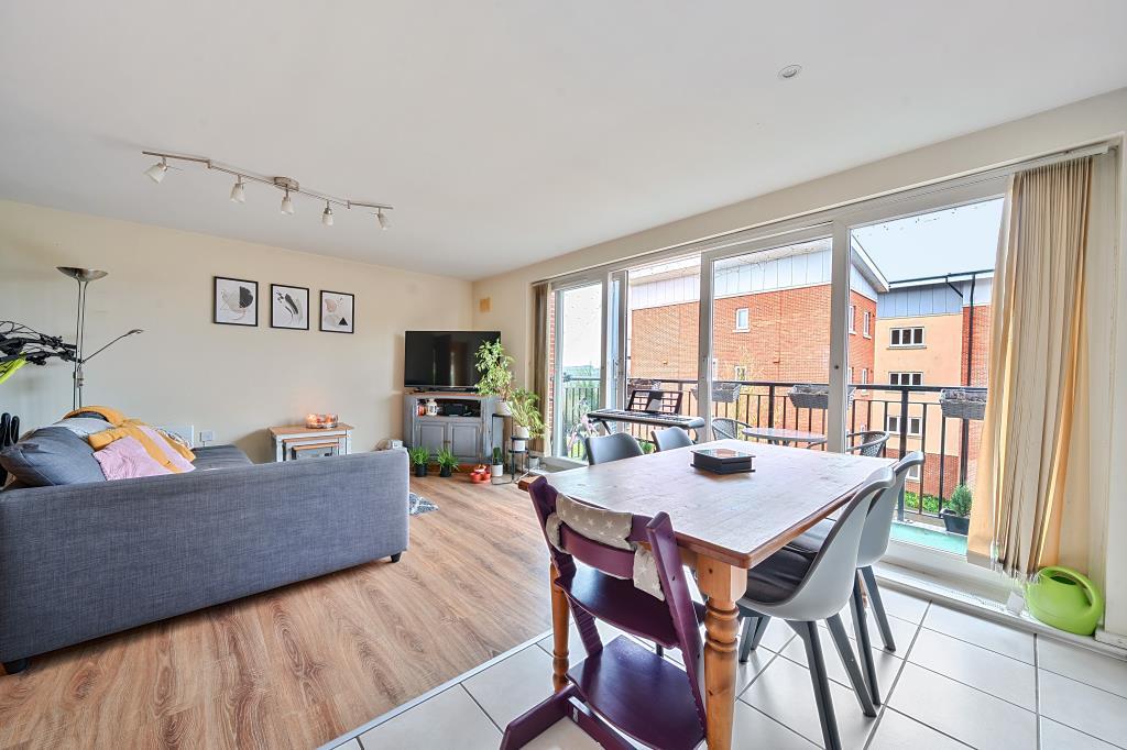 Kitchen/Reception