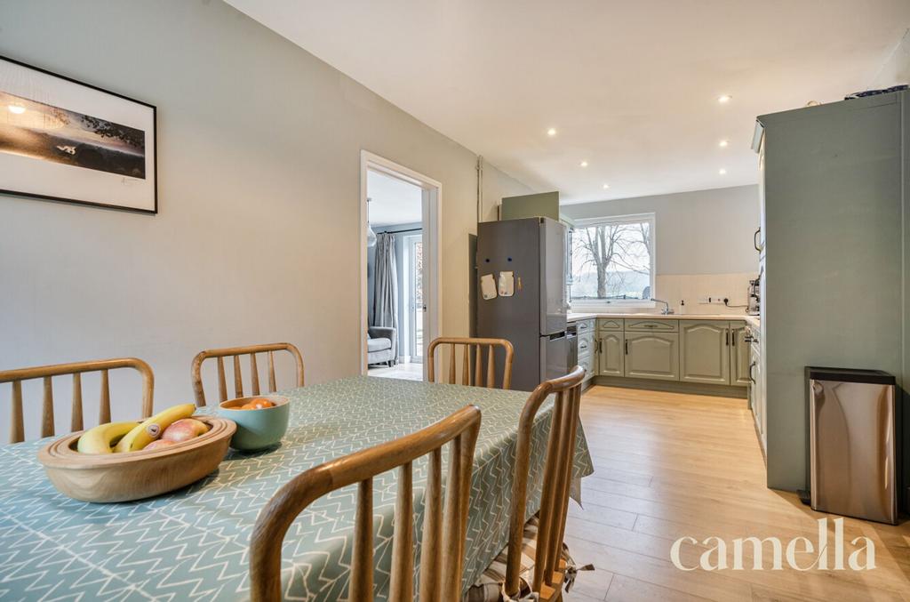 Kitchen / Dining Room