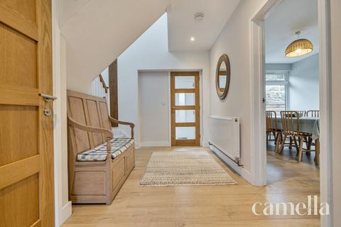 undefined, Morris Lane, Bath BA1