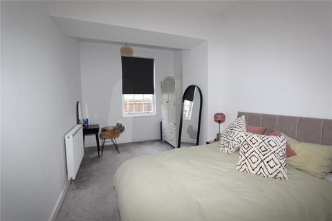 2 bedroom apartment to rent, Northumberland Square, North Shields, NE30