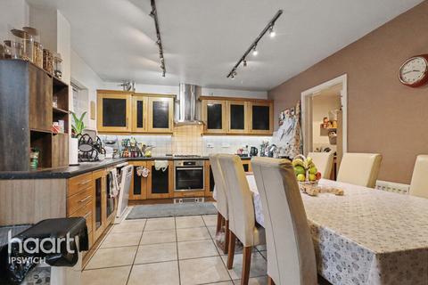 undefined, Tayberry Place, Ipswich