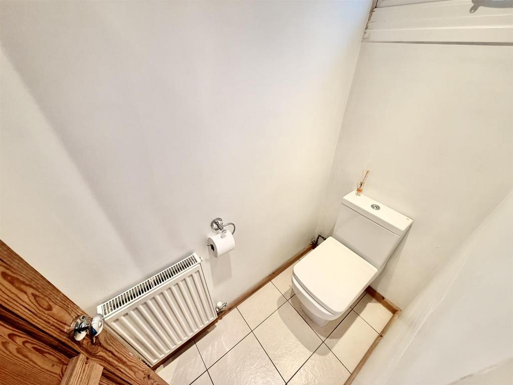 Wc.jpeg