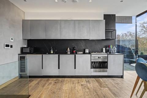 3 bedroom apartment to rent, Hoxton Square, London, N1