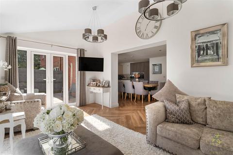undefined, Crump Way, Evesham WR11