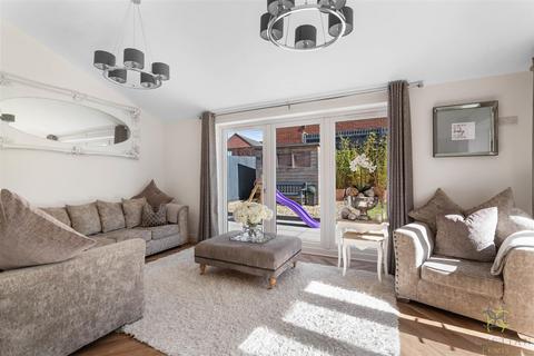 undefined, Crump Way, Evesham WR11