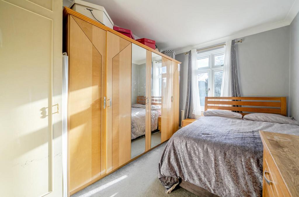 Bedroom 3.jpg