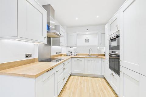 undefined, Poplar Way, Aylesbury HP18
