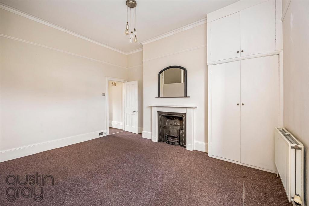 Montpelier Crescent, 26 FFF-011.JPG