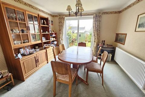 4 bedroom detached house for sale, Newtake Road, Tavistock