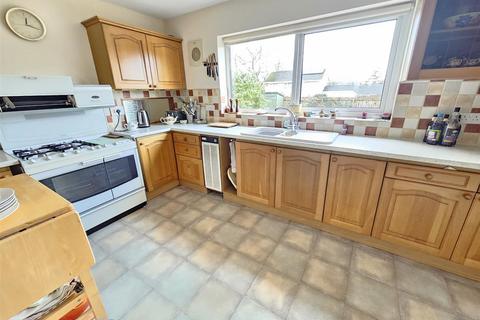 4 bedroom detached house for sale, Newtake Road, Tavistock