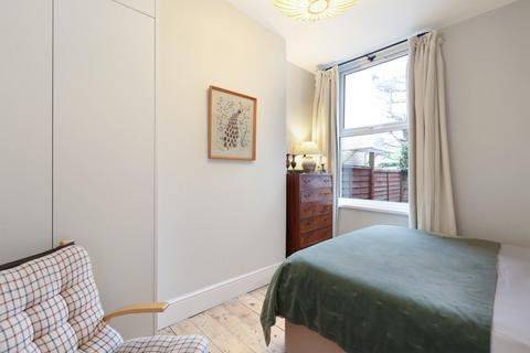 1 bedroom flat for sale, Coleman Road, London, SE5
